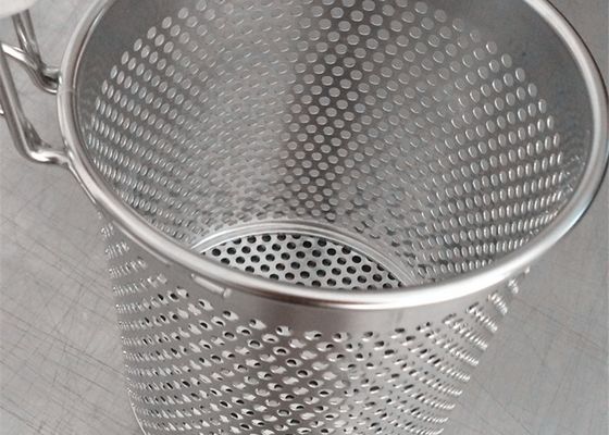 304 Perforated Stainless Steel Mesh / Filter Wire Mesh Cylindrical 5mm Hole